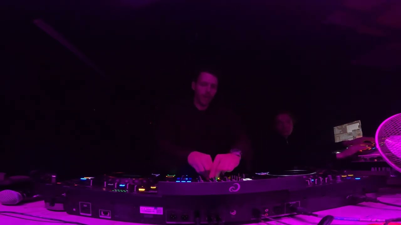 Tronic at Broken Halloween, Kleve | @BrokenJungle @radhausklevevideos 