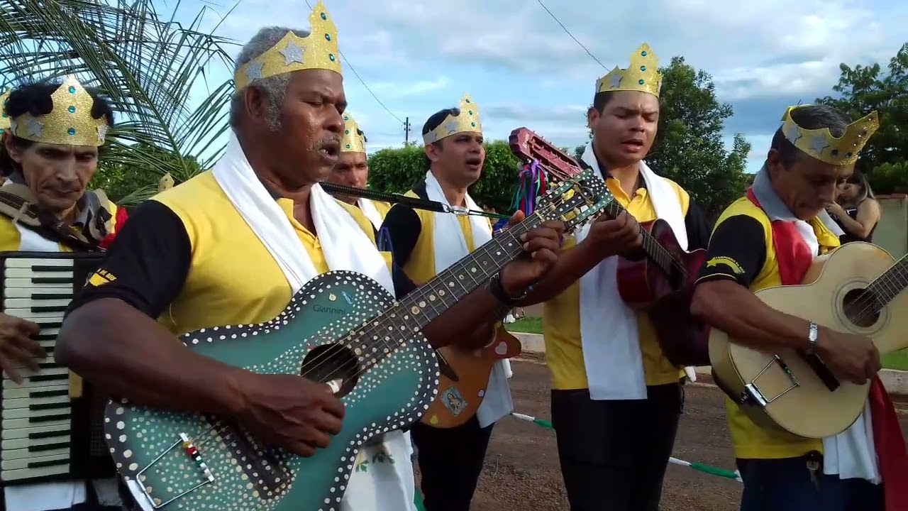 Cia de Reis Canarinhos do Vale Entrega janeiro 2018 Dom Aquino MT Part 2
