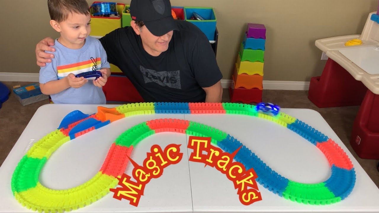 Magic Tracks Remote Control Toy Cars Challenge!!! As Seen On TV Toy Unboxing 🚓🚔🚓🚔