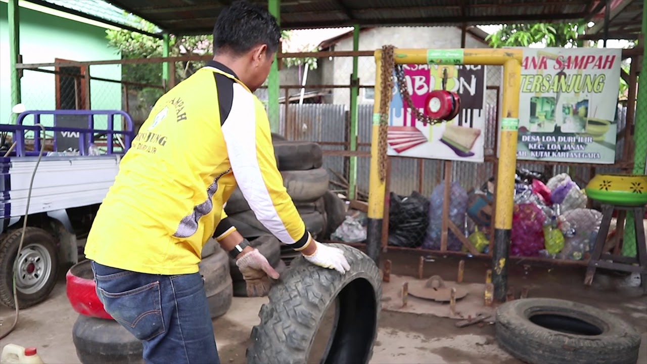 TVRI Kaltim - ALAT PEMBALIK BAN TUMATAN DESA LOA DURI ILIR