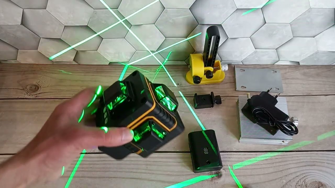 Лазерный уровень нивелир лазер 4х360 градус 4D 16 лучей линий зелёный луч SMART G-16-360RT 4Д