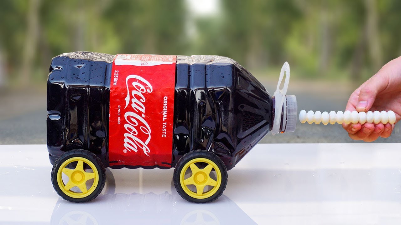 EXPERIMENT XXL Coca Cola Rocket Car COKE VS MENTOS BIG ROCKT FUN IDEA