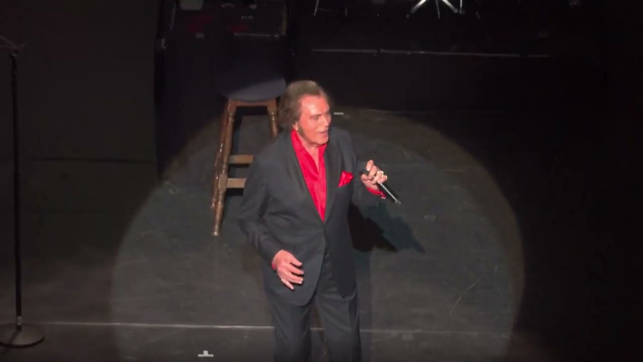 SWEETHEART Engelbert Humperdinck Live London Palladium