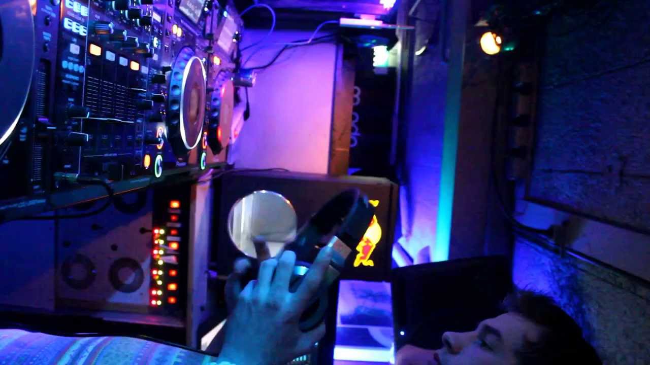 Amezez in Club Mundo Veenendaal