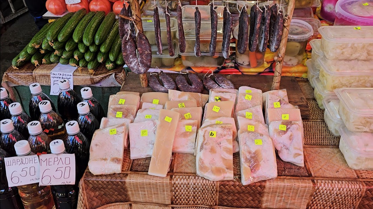 Preturile în piața și in magazinele din Bulgaria sunt mari dar în restaurante am găsit preturi mici.