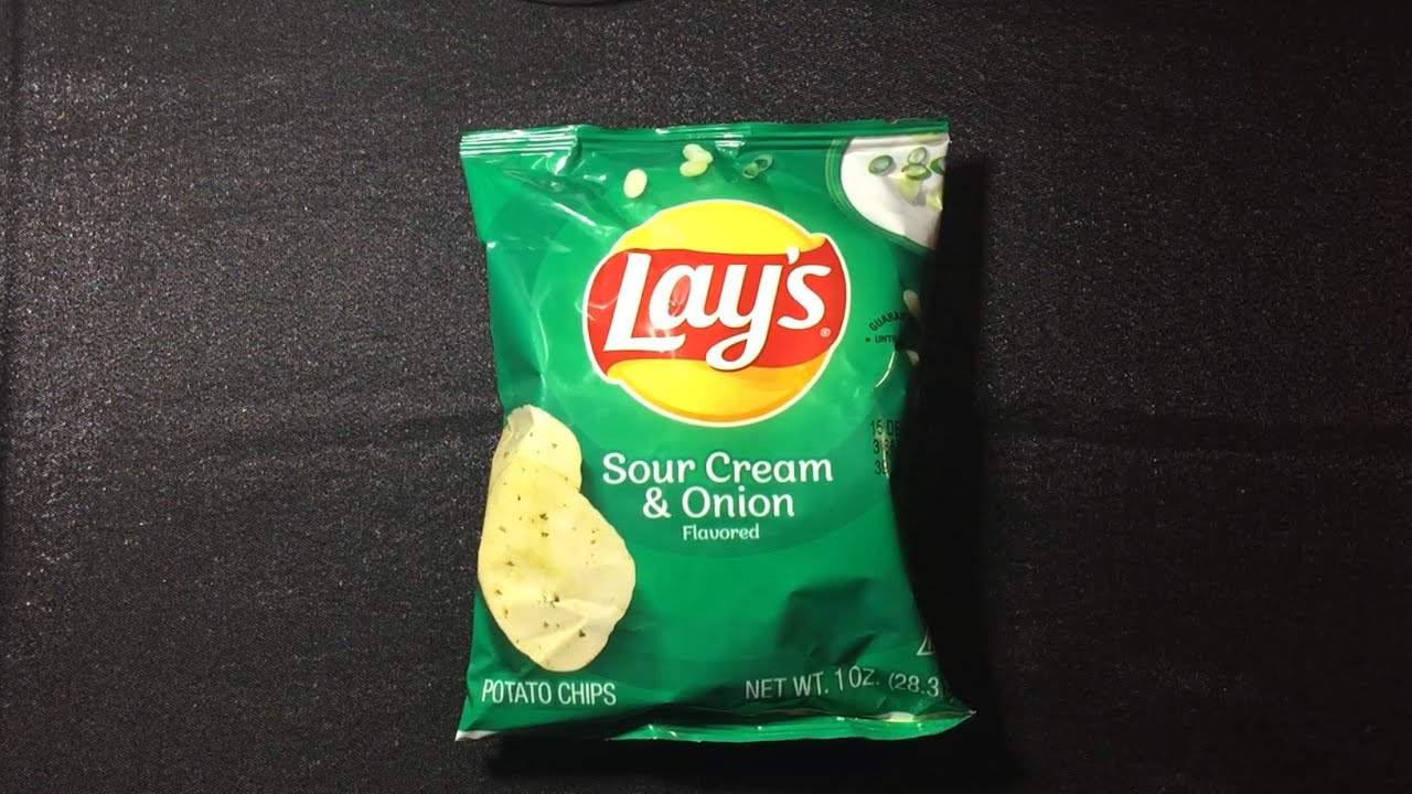 ASMR Eating a Bag Of Chips (No Talking)