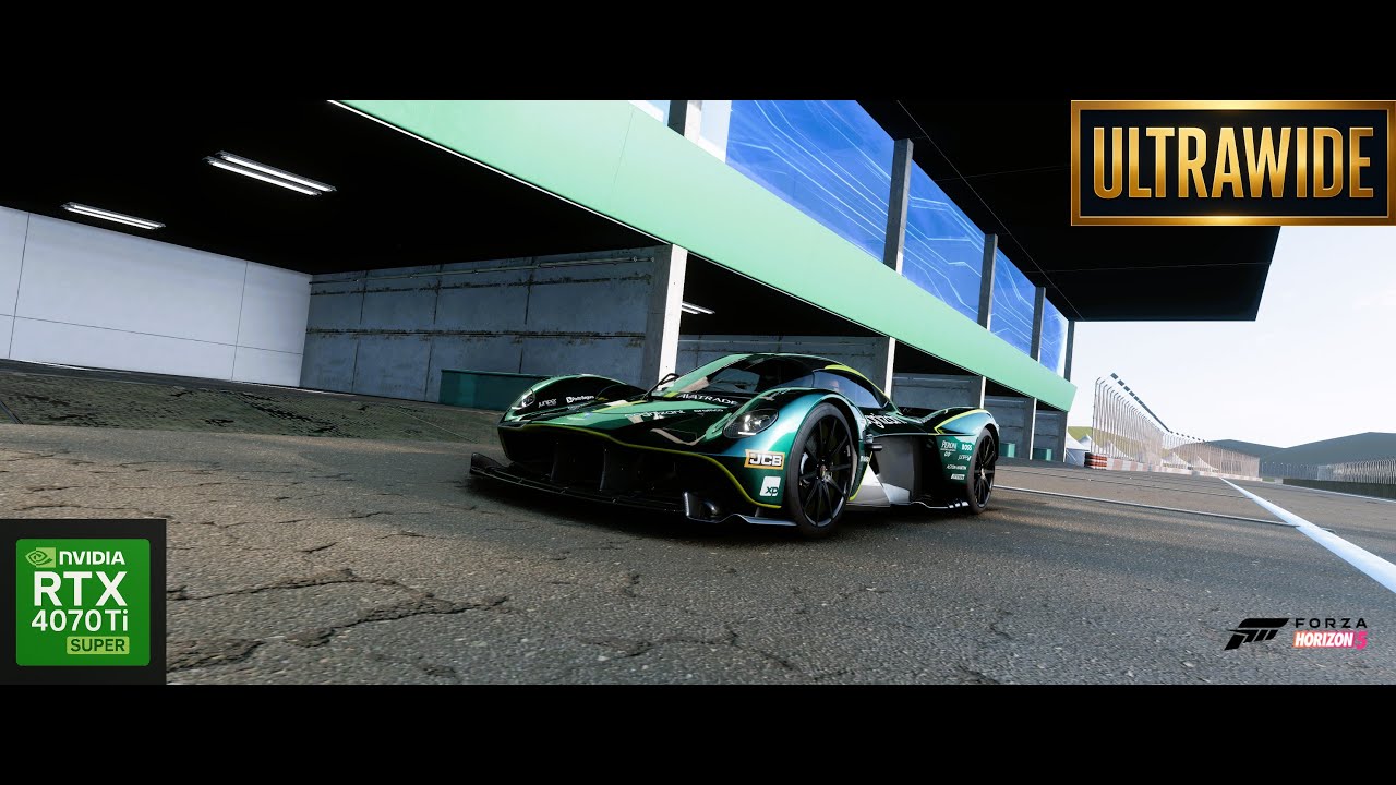 Aston Martin Valkyrie - Forza Horizon 5 - Circuito del Diablo - Moza CS V2P Wheel Gameplay