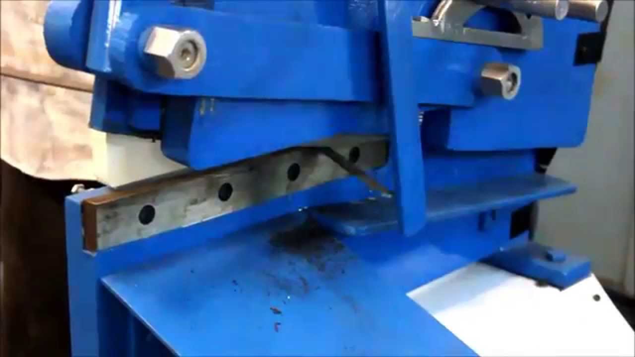 HYDRAULIC SHEARING MACHINE / hydraulic shearing machine