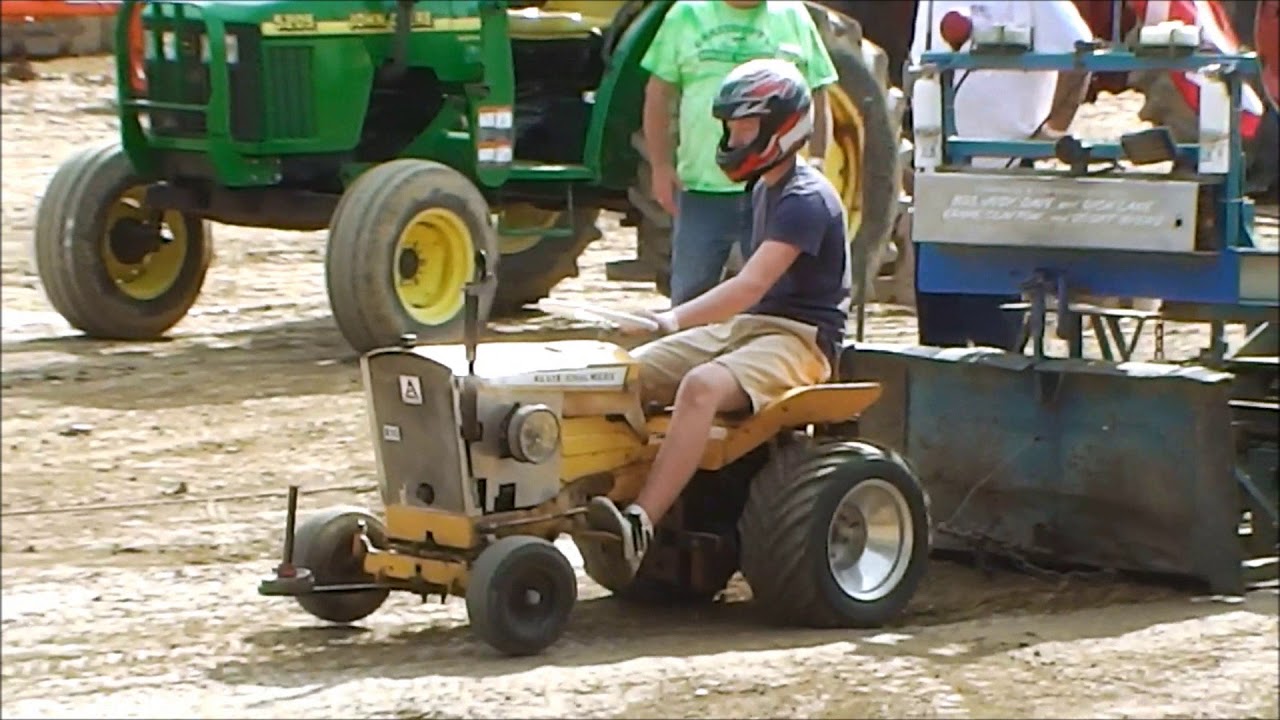 Fayette Garden Tractor Pull 2018 at county fair