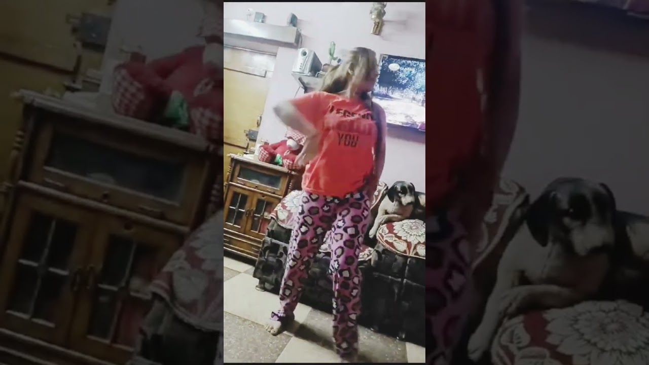 sona kitna Sona hai 🤪 nice song subscribe my channel short video pls like
