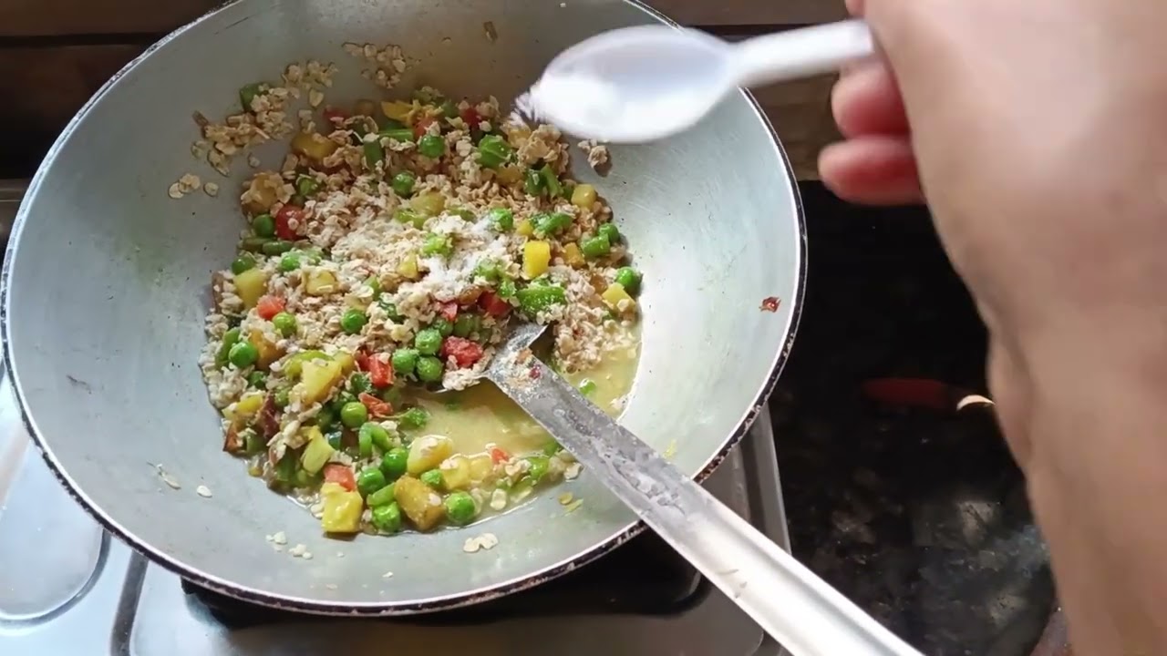 ছেলের জন্য আজকে বানালাম ওটসের পোলাও😋#ব্লগিং #রান্নাবান্না 