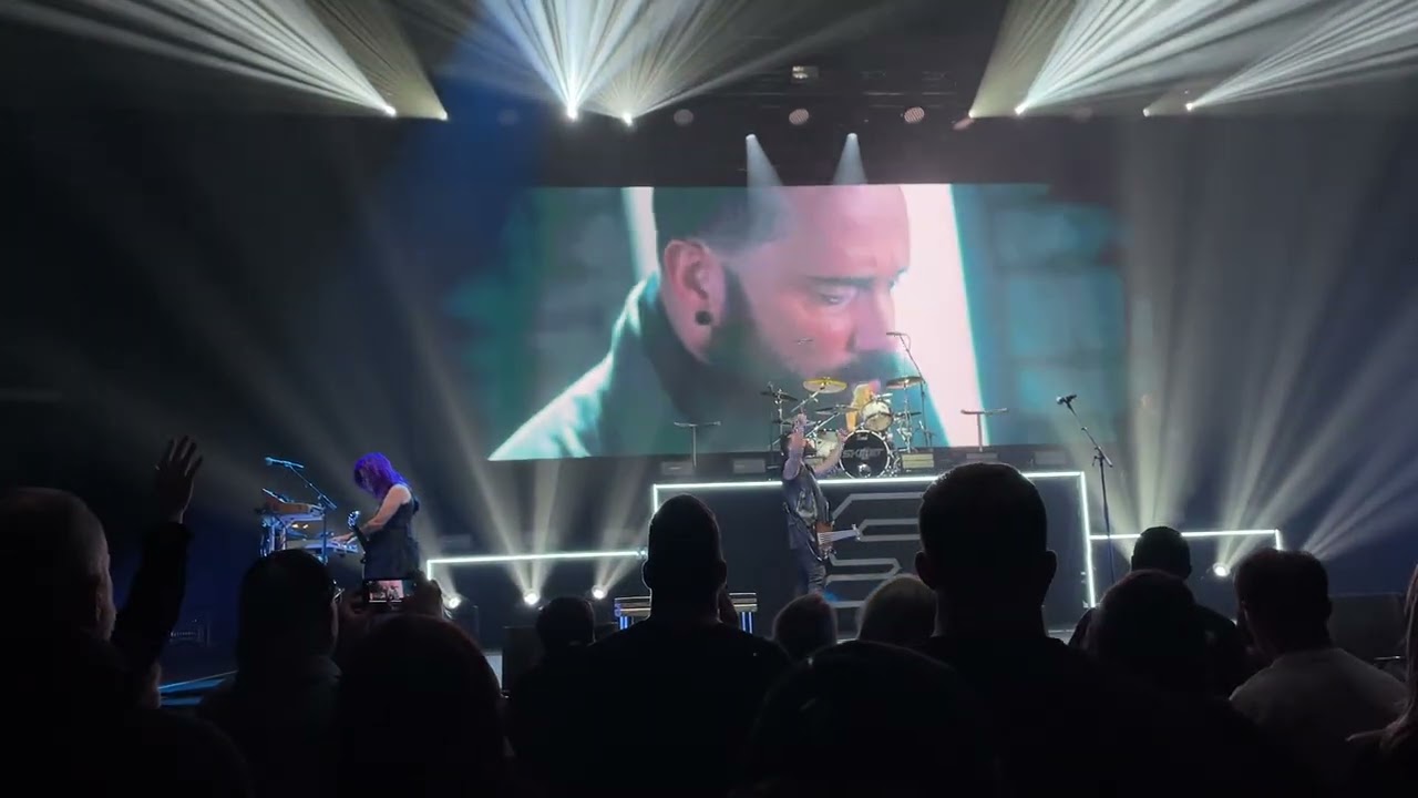 Skillet - O Come,  O Come Emmanuel LIVE | Huntsville AL Nov 23rd
