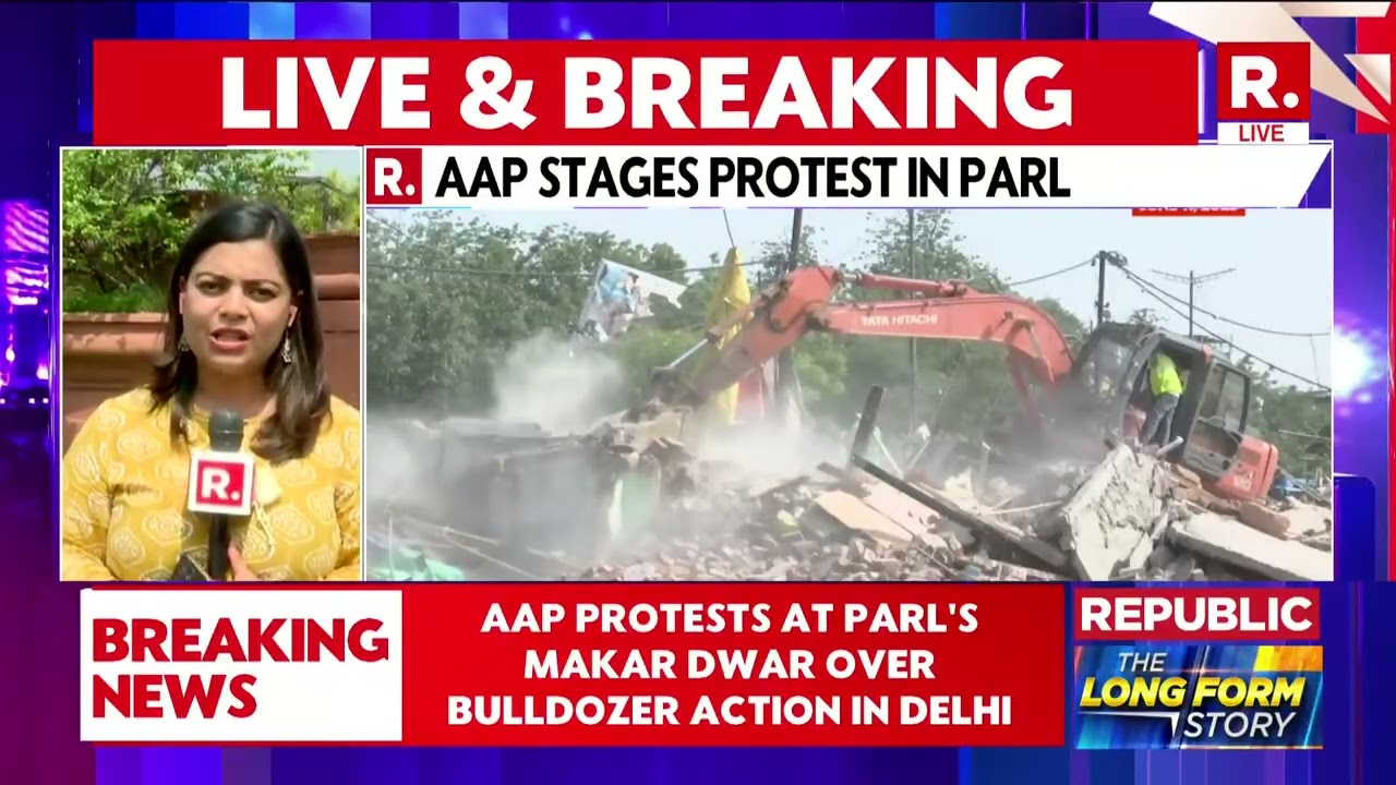 Opposition Protests: AAP Stage Protest In Parliament, Over Slum Demolition | Bulldozer Action