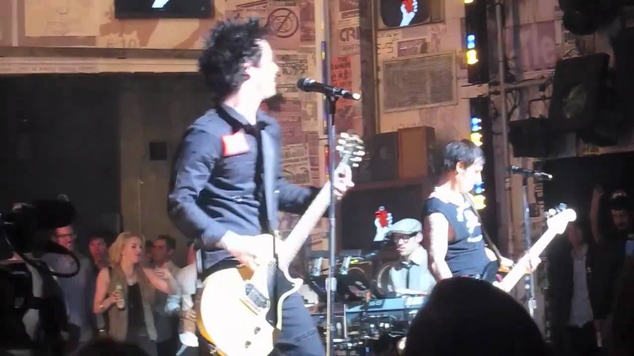 Holiday at American Idiot Finale