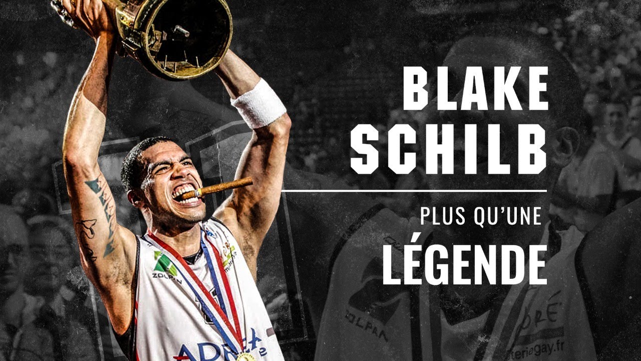 Cérémonie en l'honneur de Blake Schilb