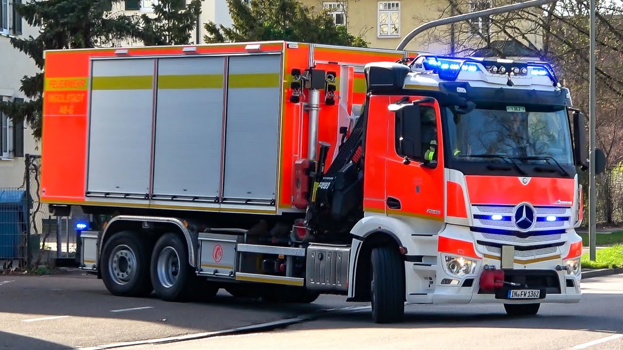 [GASLECK: Doppel-WLF!] - Feuerwehr INGOLSTADT | Einsatzfahrt LÖSCHZUG, Gefahrgutzug & mehr!