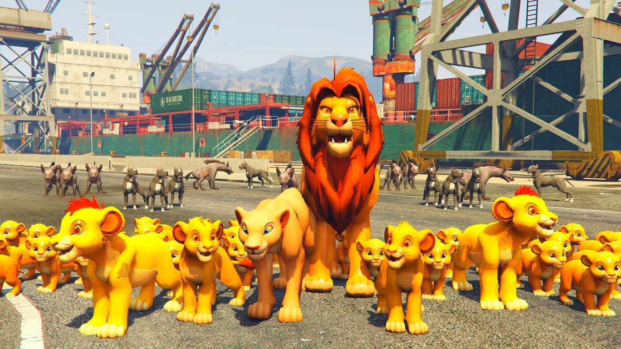 Lion Queen Nala's Epic Adventure at the Giant Port! 🦁⚓
