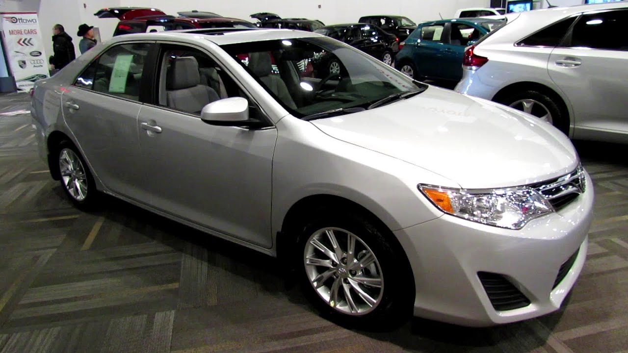2013 Toyota Camry LE - Exterior and Interior Walkaround - 2013 Ottawa Auto Show