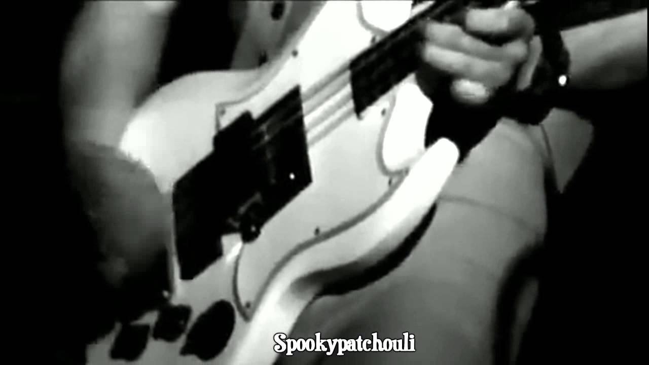 Jim Lea Bass Solo