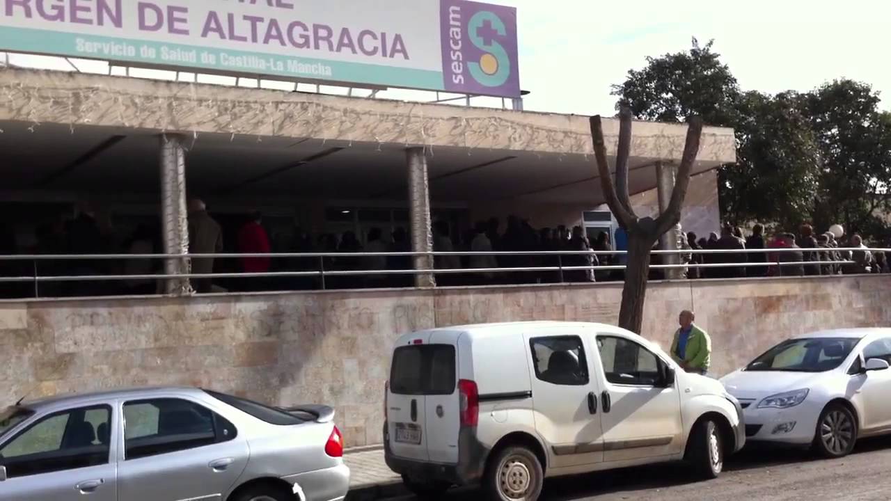 Manifestación hospital virgen de Altagracia Manzanares