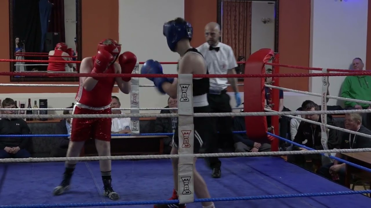 OWAIN HOPKINS v SHAON BOLGER  GWYNFI AMATEUR BOXING CLUB SHOW, 2023