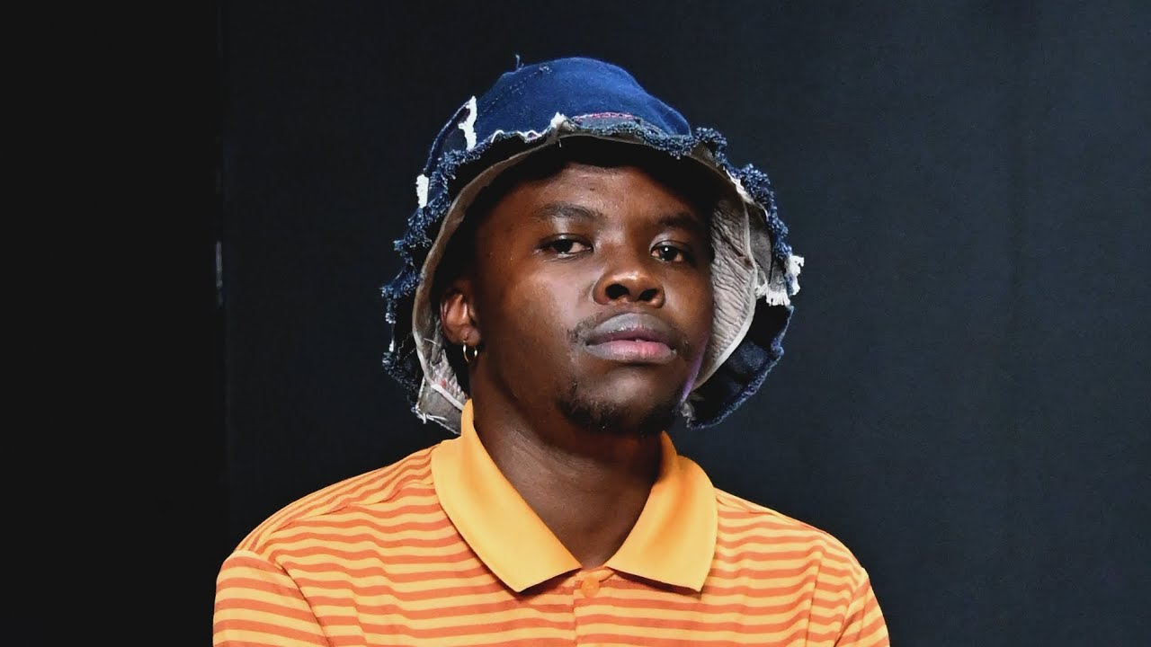 We're joined by Liindor today in studio & he performed afew of his favorite records from his catalog
