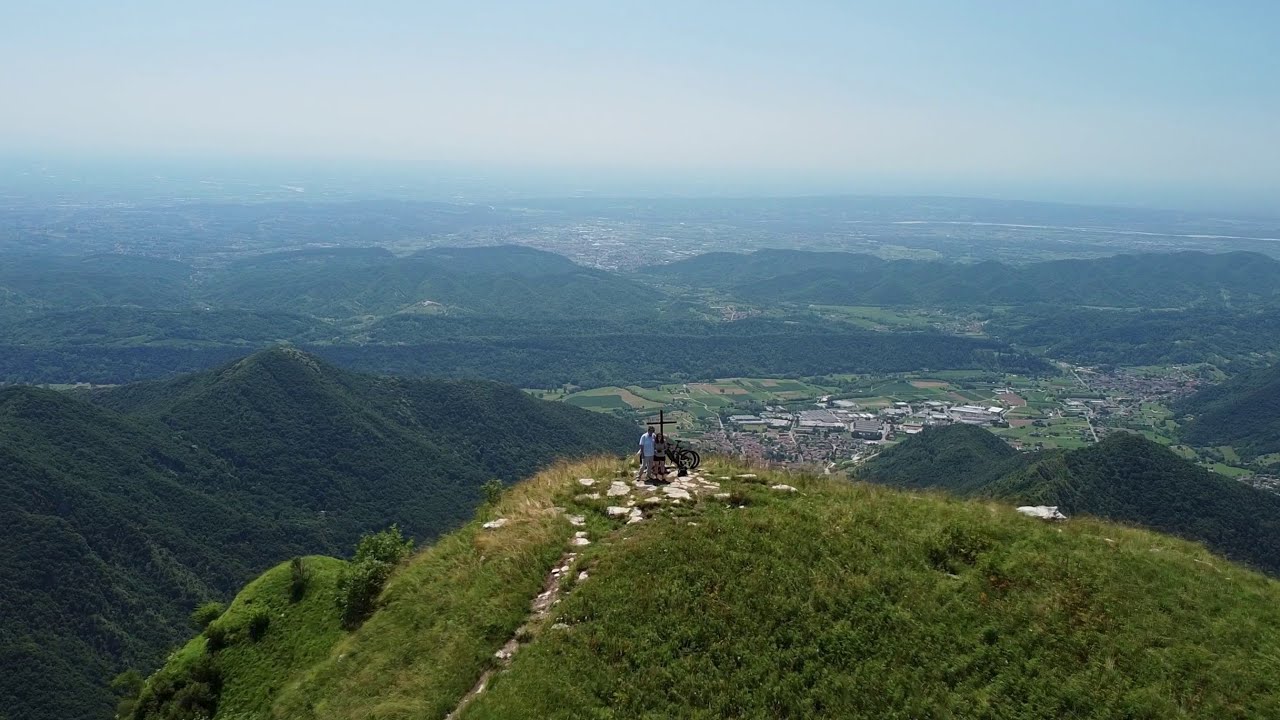 CIMA VALLON SCURO - BIVACCO DEI LÒFF BY E-BIKE