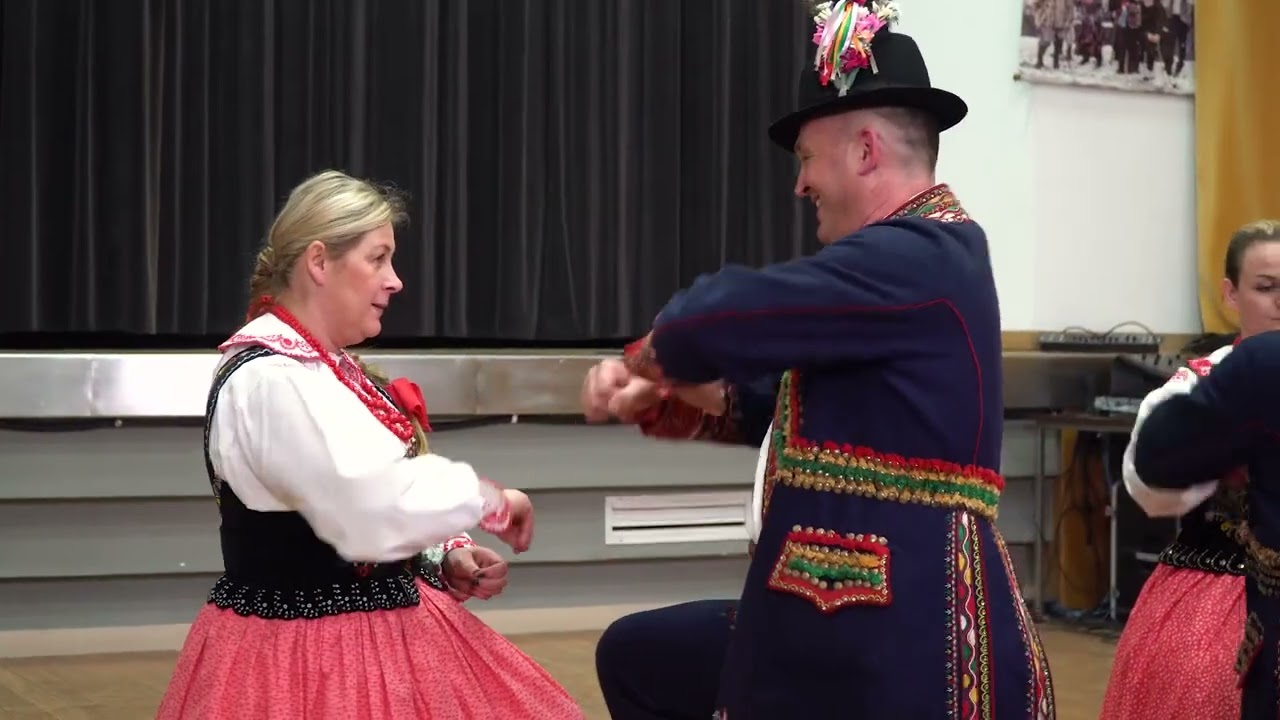 Szewc i szarpak - Regionalny Zespół Pieśni i Tańca PODEGRODZIE z Podegrodzia | Karpackie Osobliwości