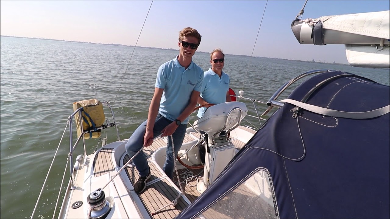 Amorgos instructievideo 12. - uitrollen van de genua