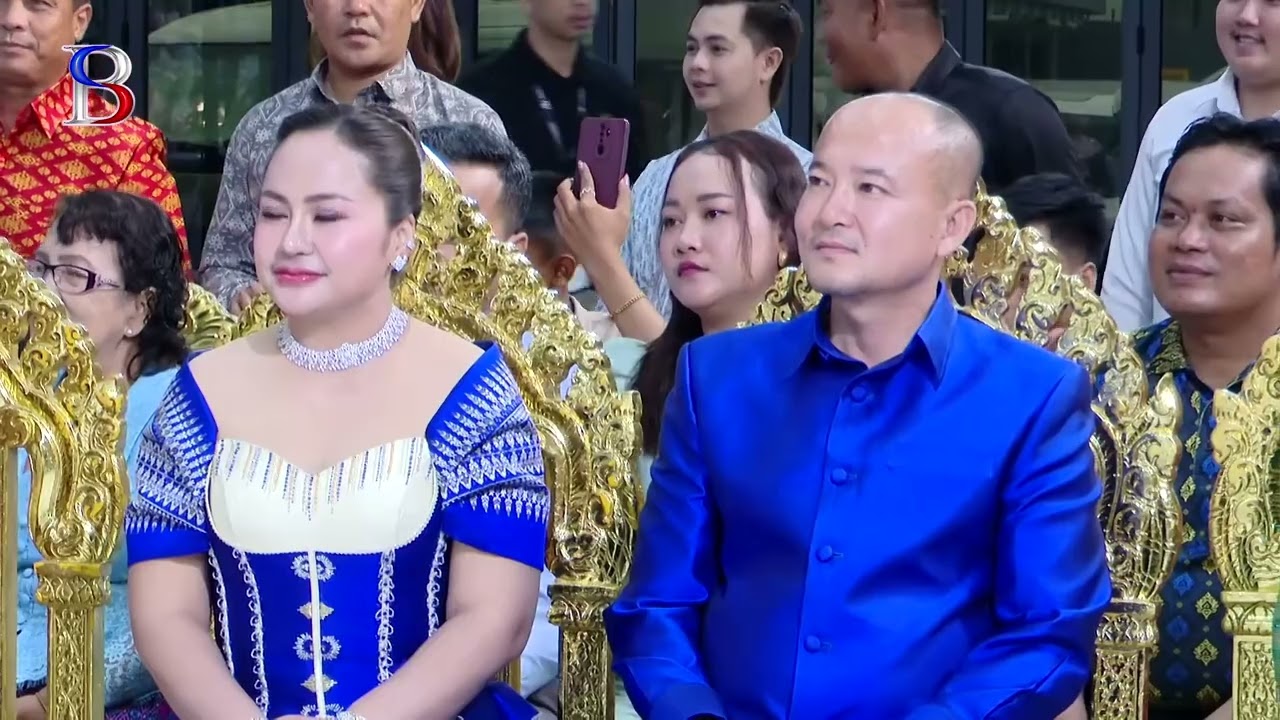ហូលីដេ រាំបើកឆាក កំដរការកូនលោកមេបា