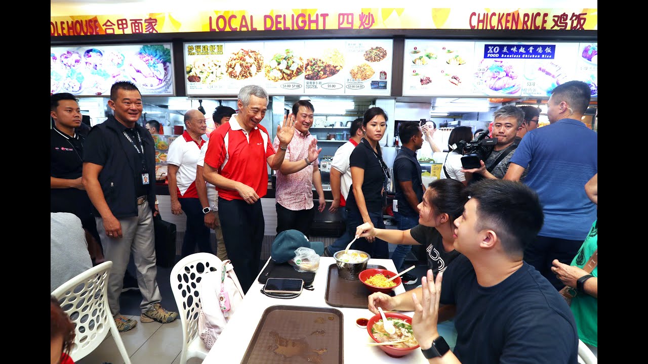 PM Lee Hsien Loong's walkabout at Sengkang West