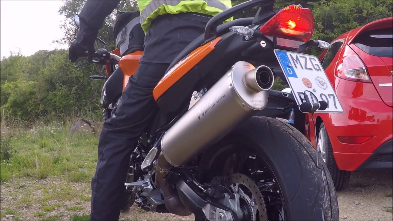 BMW F800R Akrapovic Exhaust Sound with/without DB Eater/Killer