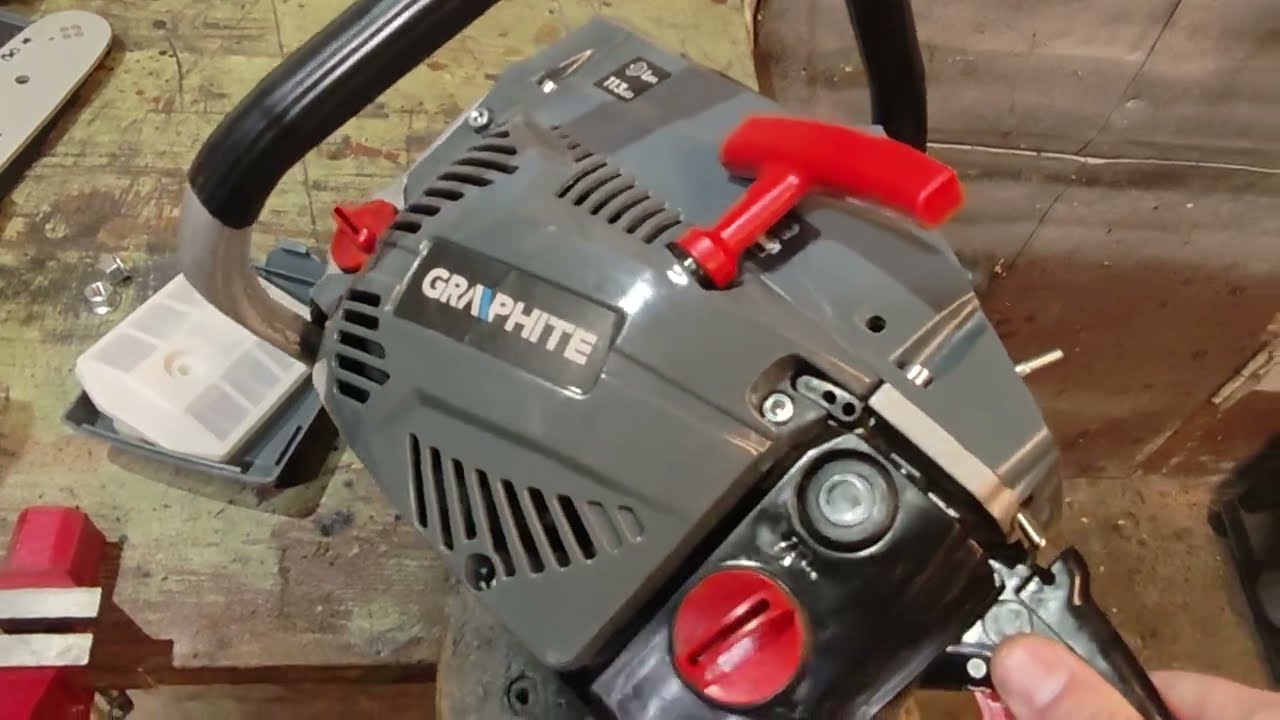 Graphite Benzīna ķēdes zāģis 2kW (2,7HP), 16