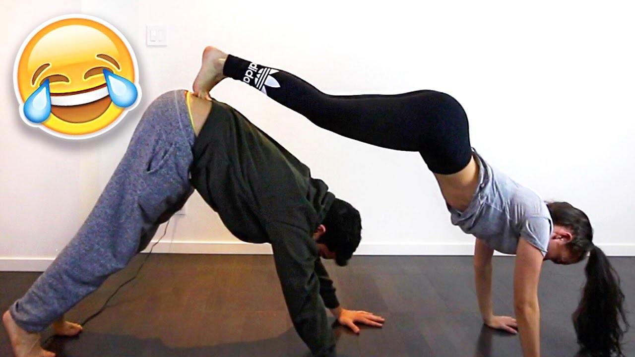 YOGA CHALLENGE WITH MY BOYFRIEND!!