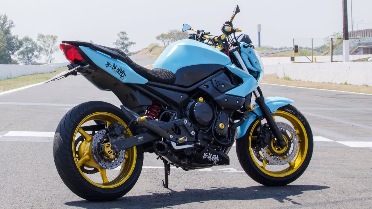 MINHA XJ6 &Eacute; AZUL (V&iacute;deo Clip)