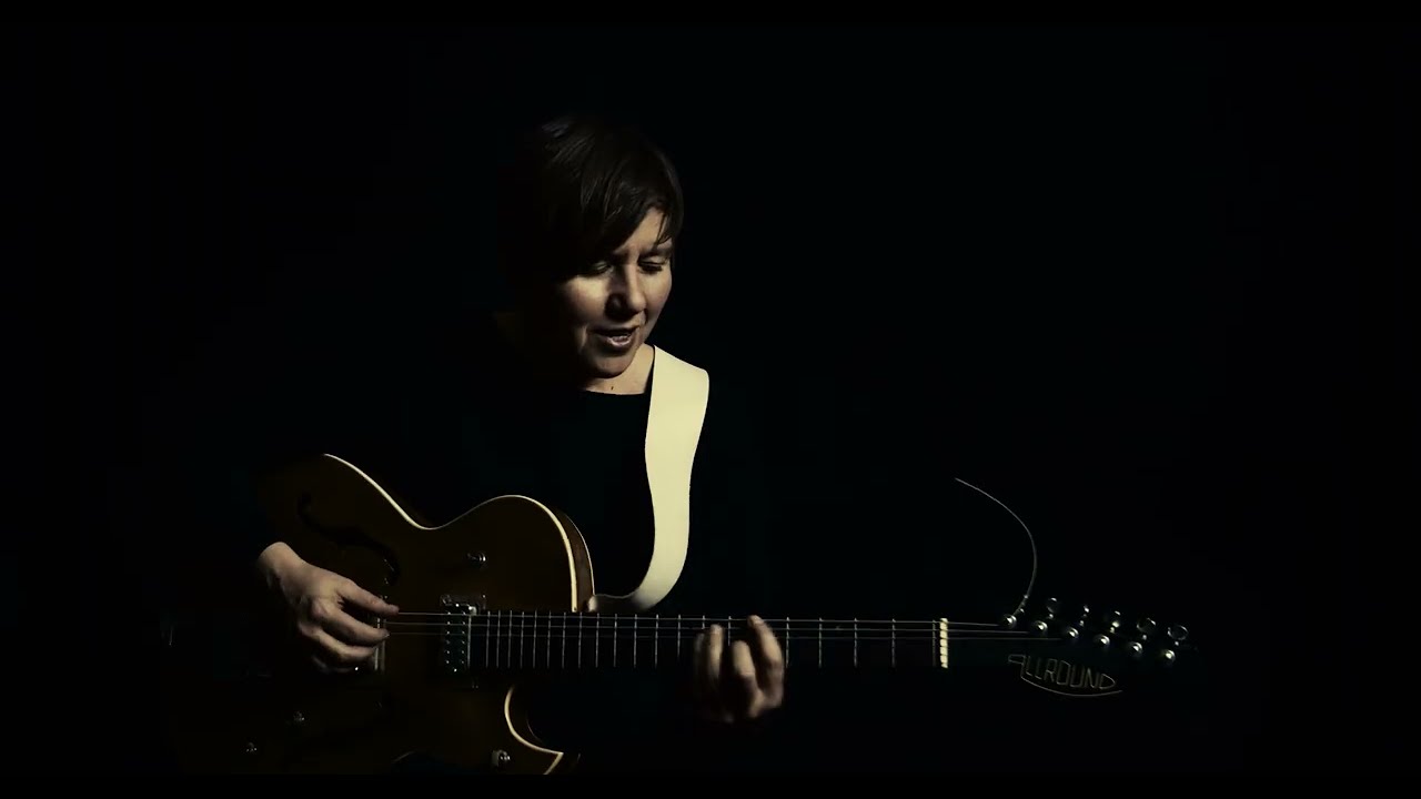 Masha Qrella - I wanna dance with somebody (Official Video)