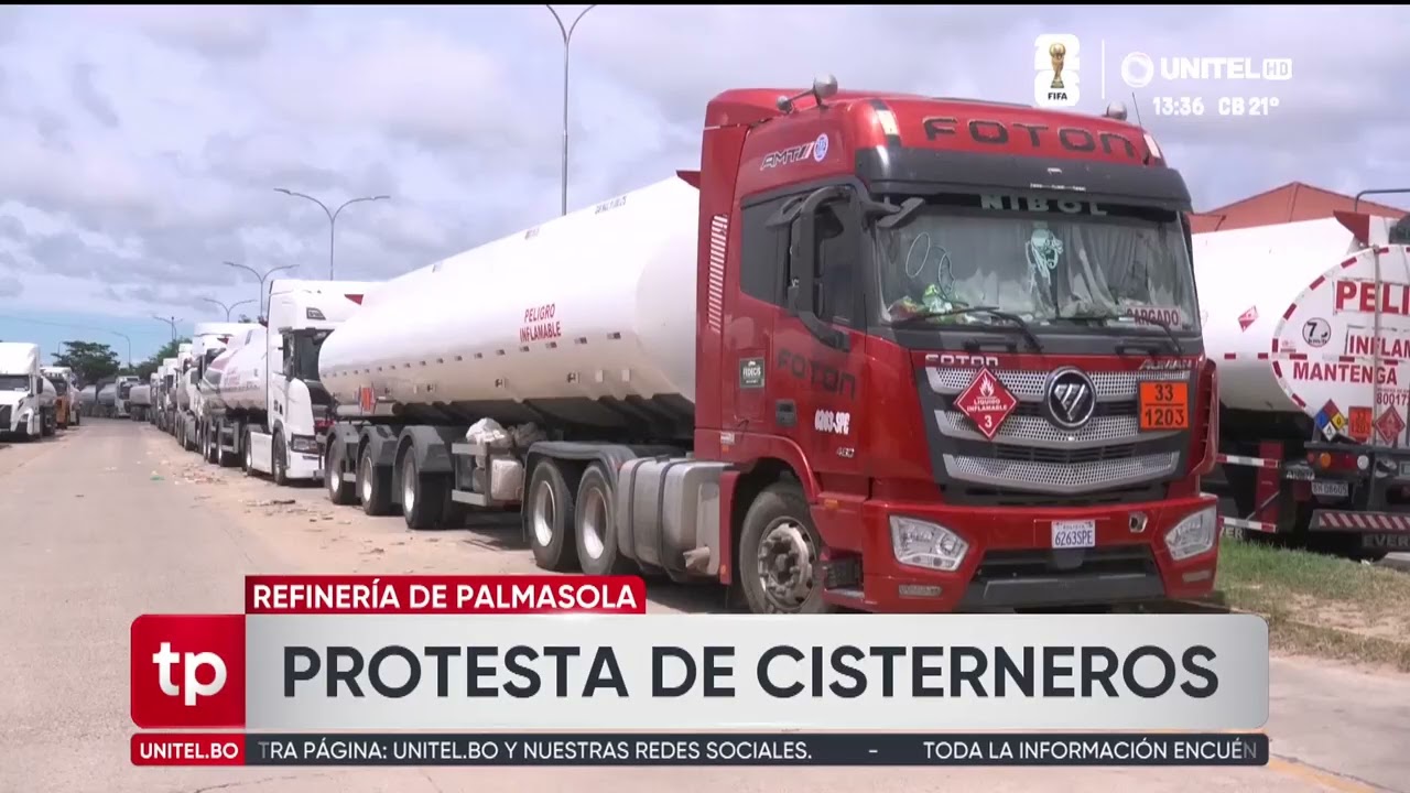Conductores protestan en la refinería de Palmasola y dicen que no pueden descargar combustible
