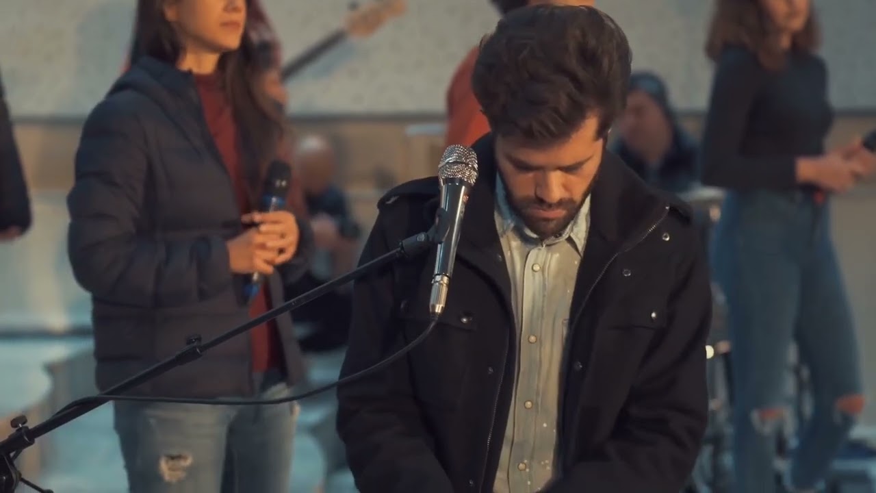 AL&Eacute;M DO RIO AZUL CONGREGACIONAL LEGENDADO PARA CANTAR NA IGREJA - MATHEUS RIZZO E CURITIBA CORAL