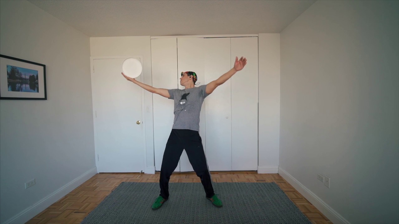 Freestyle Frisbee: Tiny Room Challenge 2020