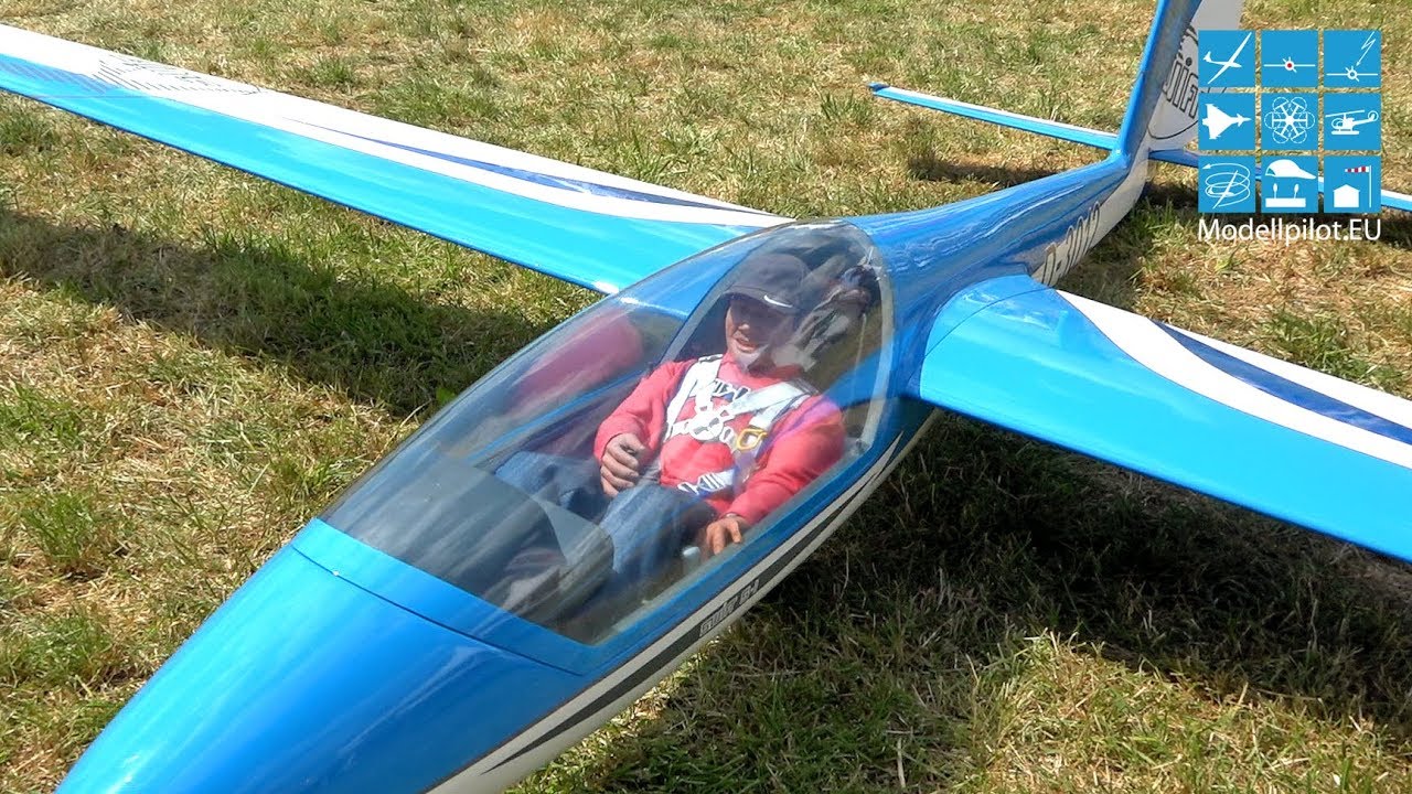 SWIFT-S1 & SH-2H DG-FLUGMODELLBAUTECHNIK RC SCALE GLIDERS DOMINIK BRAUN & PATRICK GEORG