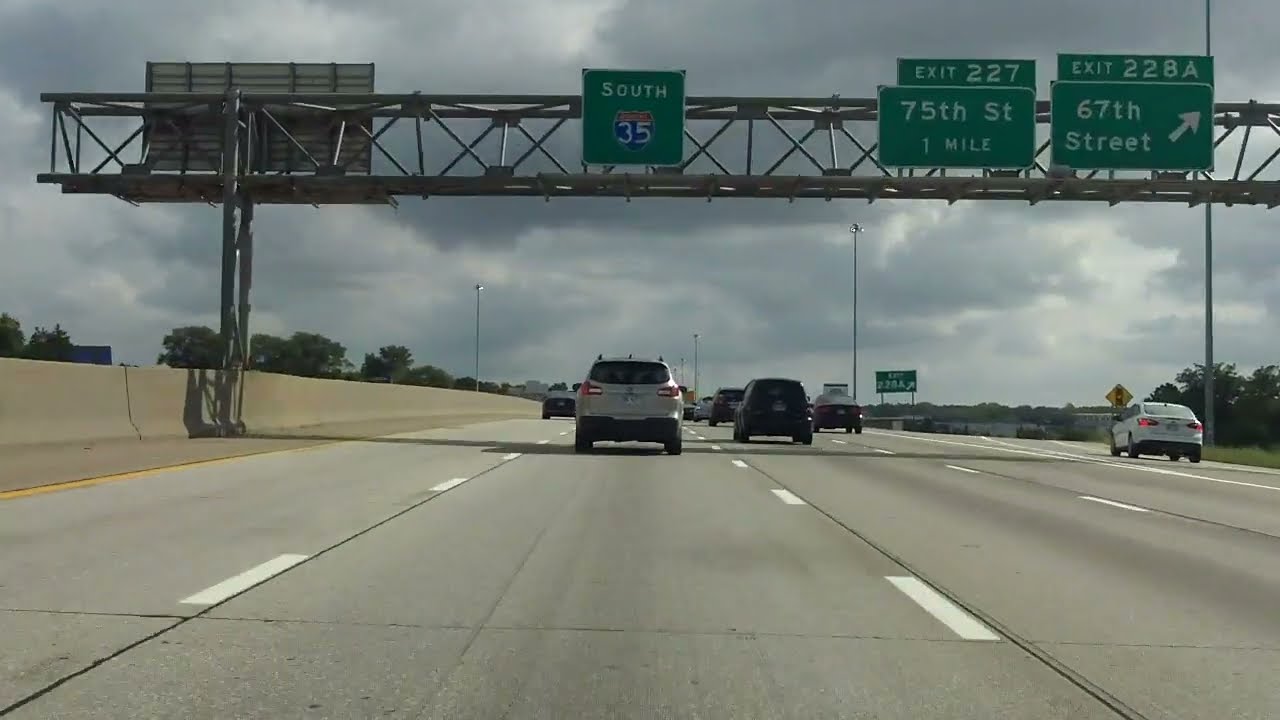 Interstate 35 - Kansas (Exits 235 to 225) southbound