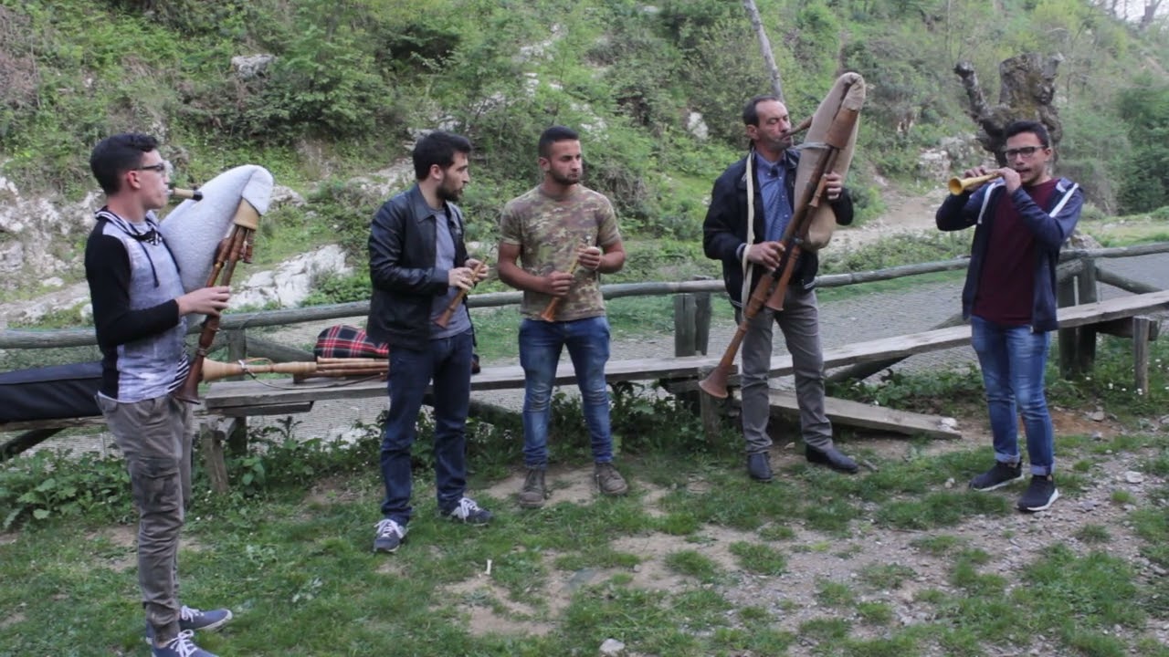 ZAMPOGNARI DI SCALA COSTIERA AMALFITANA, CON MATTIA ESPOSITO