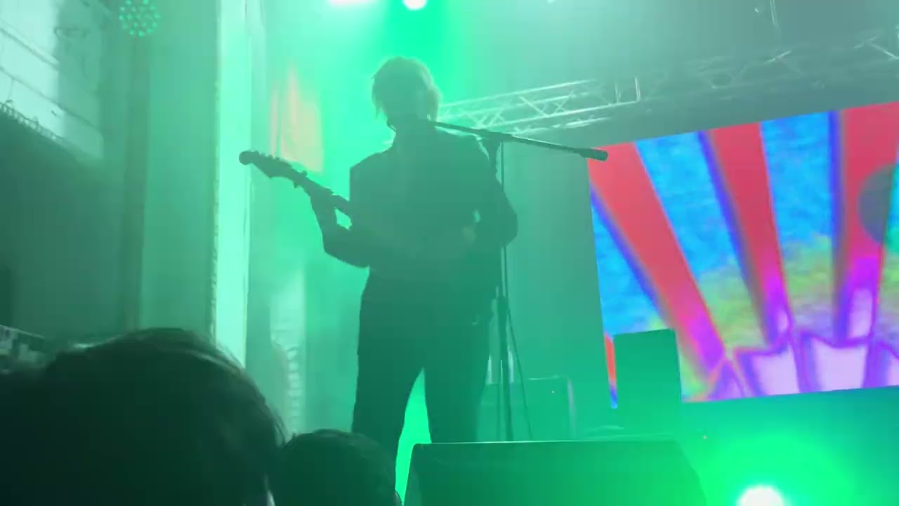 Drab Majesty - Cold Souls ( en vivo en Chile 2025)