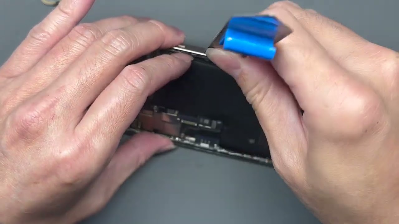 iPhone 15 Pro Max Replace Battery