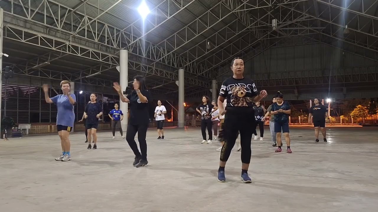 ออกกำลังกายกันค่ะ