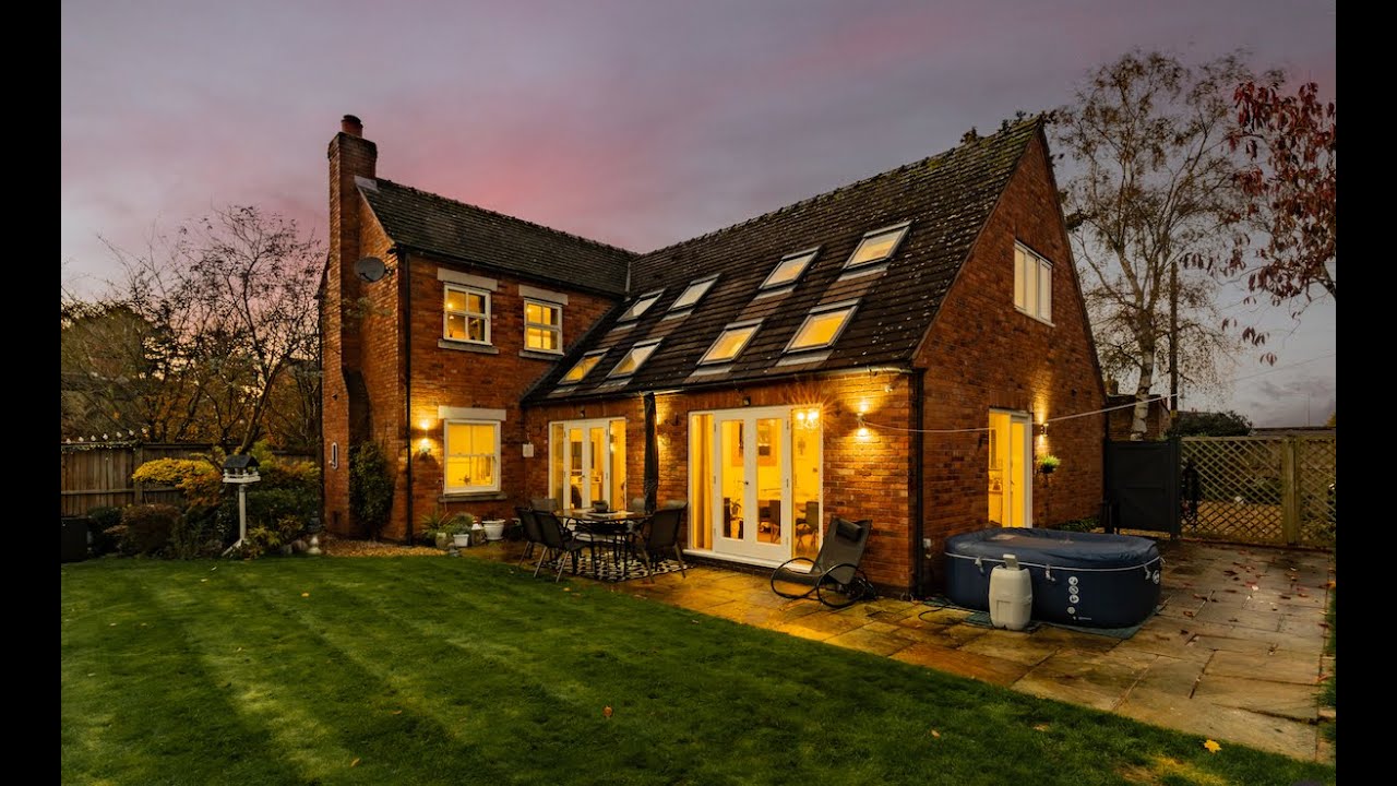 New House, West Road, Weaverham CW8 3HP