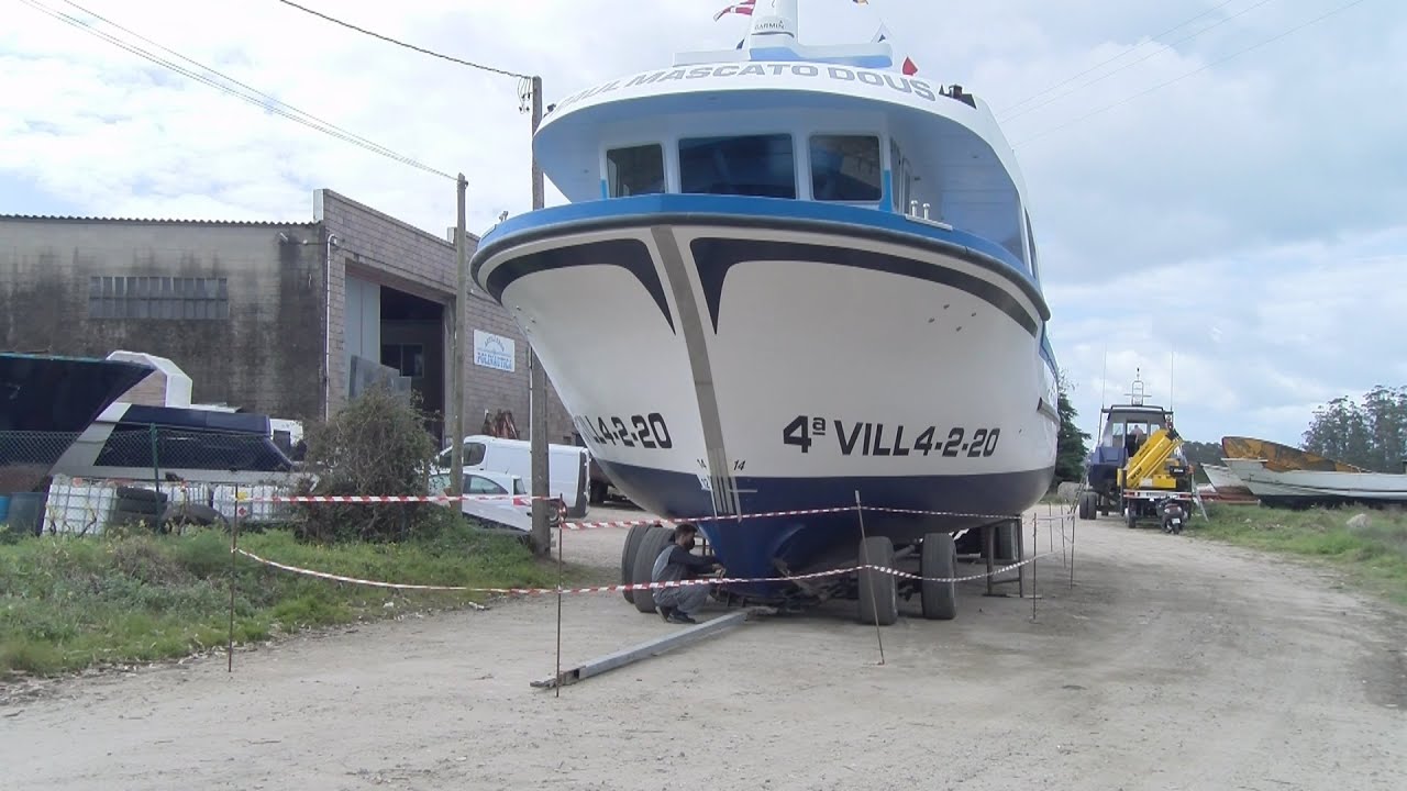 Os Astilleros Polinautica constrúen o buque bateeiro de fibra máis grande da Ría de Arousa