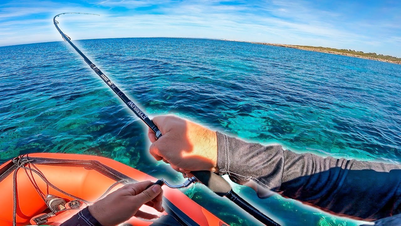 PESCANDO EN AGUAS CRISTALINAS desde MI NUEVA ZODIAC