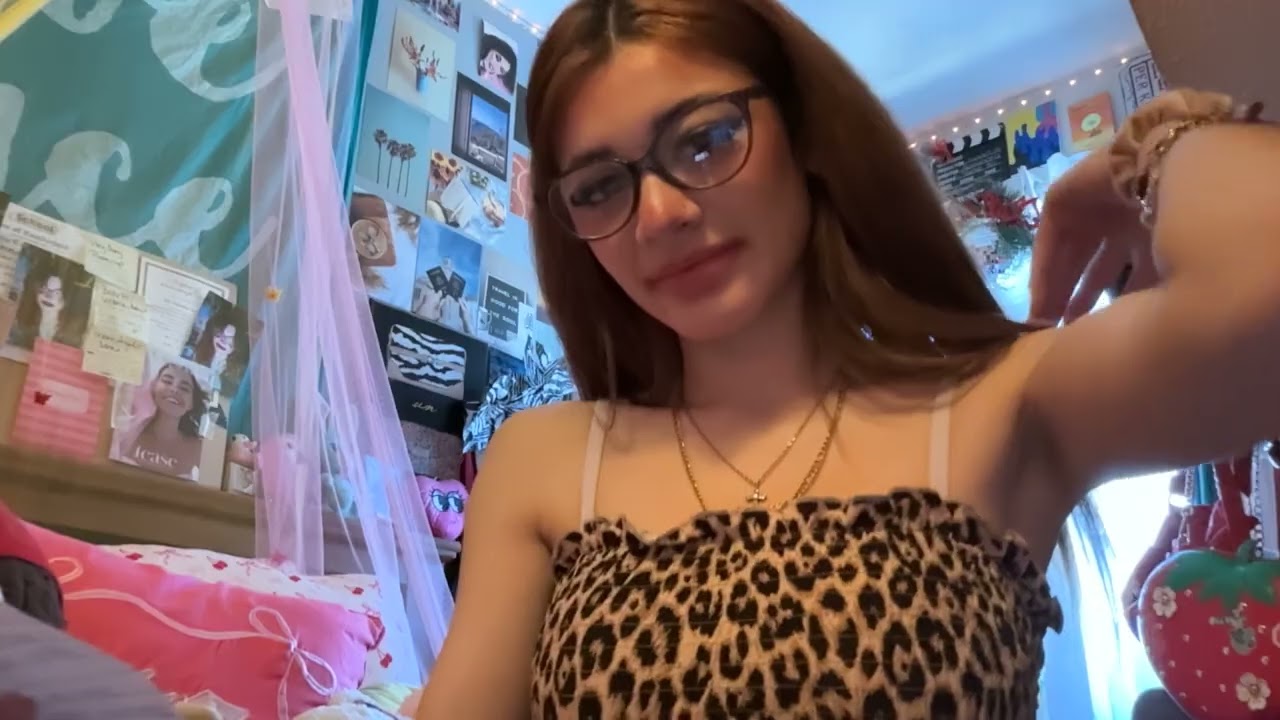 Hr- EEYUH (super slowed) Lovergirl remix- Yulianna–Zoli 