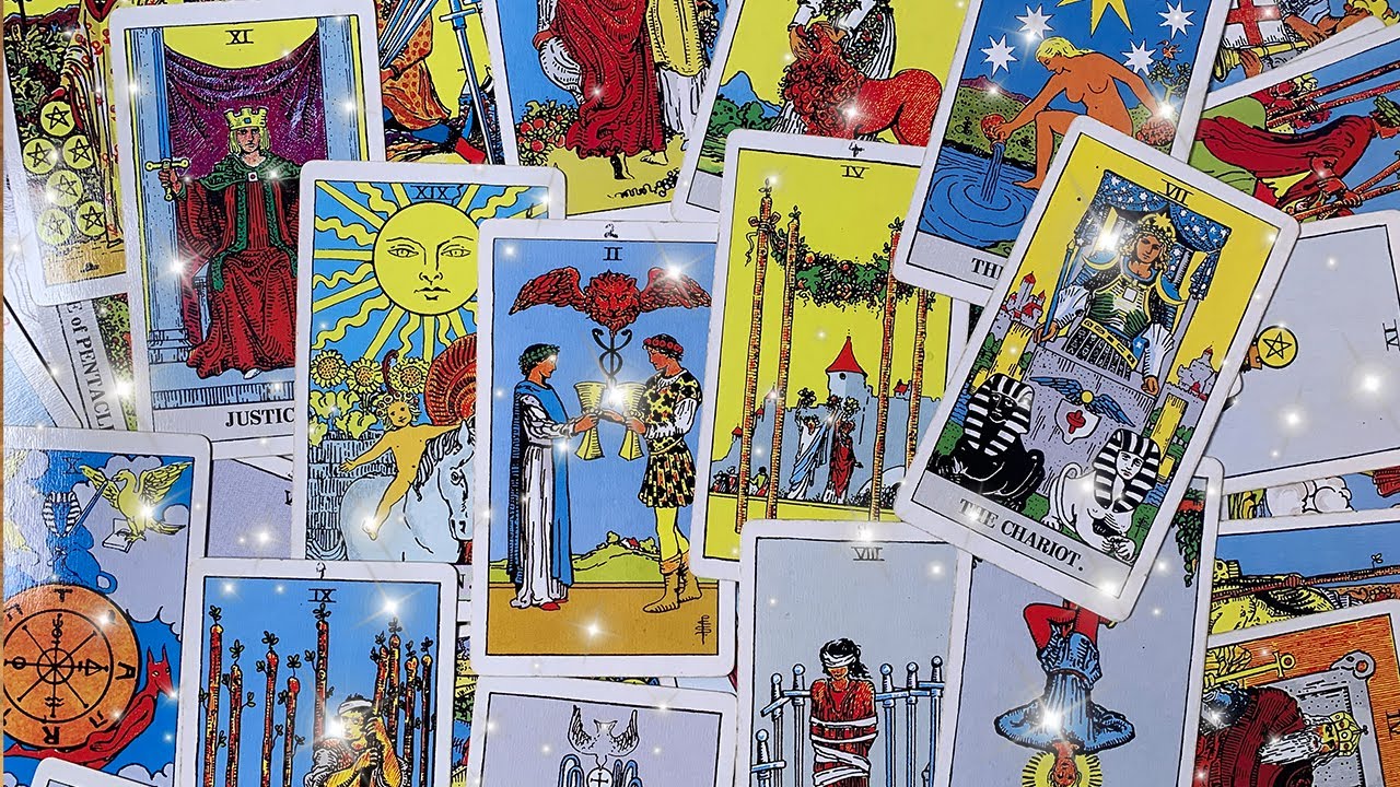 LEARN TO READ TAROT CARDS IN LESS THAN 9 MINS!!